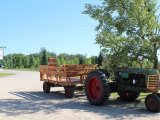 Tractor and trailer belonging to Oak Park Kampground for rides