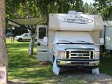 Covered motorhome at Oak Park Kampground